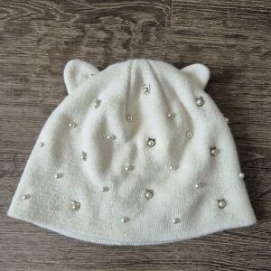 Karl Lagerfeld Cream Knit Cat Toque Beanie With Pearl Embellishment